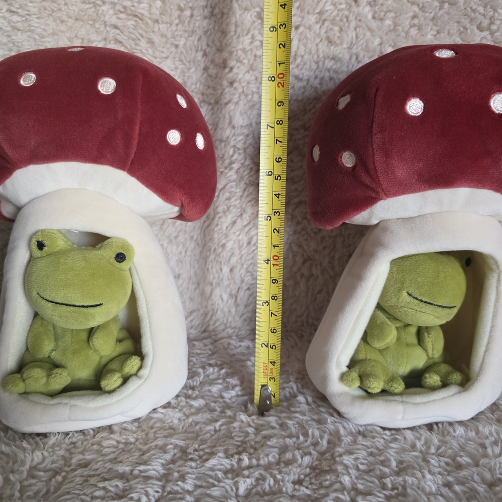 Jellycat Green Frog Plush - Picture 3 of 4